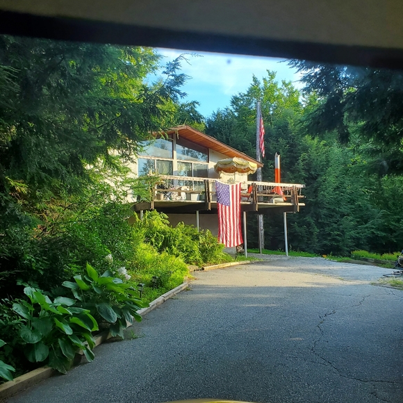 Antique's&Collectables - Picture 2 of 4